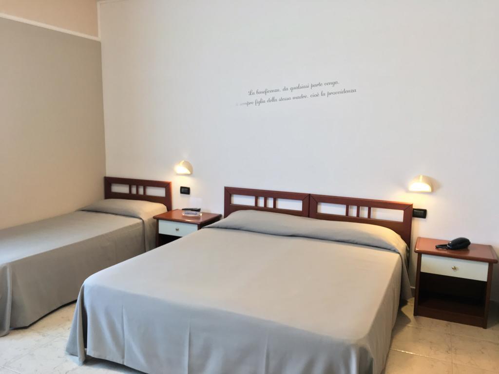 Hotel Euro サン・ジョバンニ・ロトンド エクステリア 写真