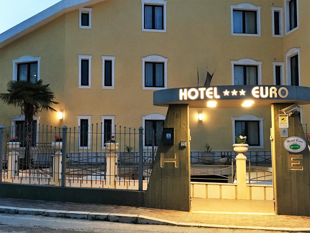 Hotel Euro サン・ジョバンニ・ロトンド エクステリア 写真
