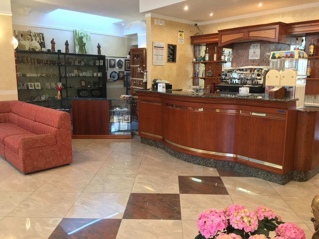 Hotel Euro サン・ジョバンニ・ロトンド エクステリア 写真